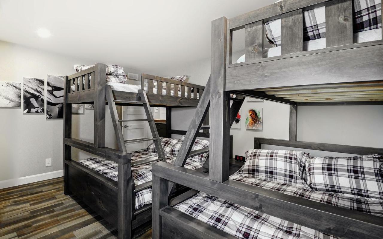 Chalet 06 Chemin Blanc By Les Chalets Alpins Stoneham Bagian luar foto